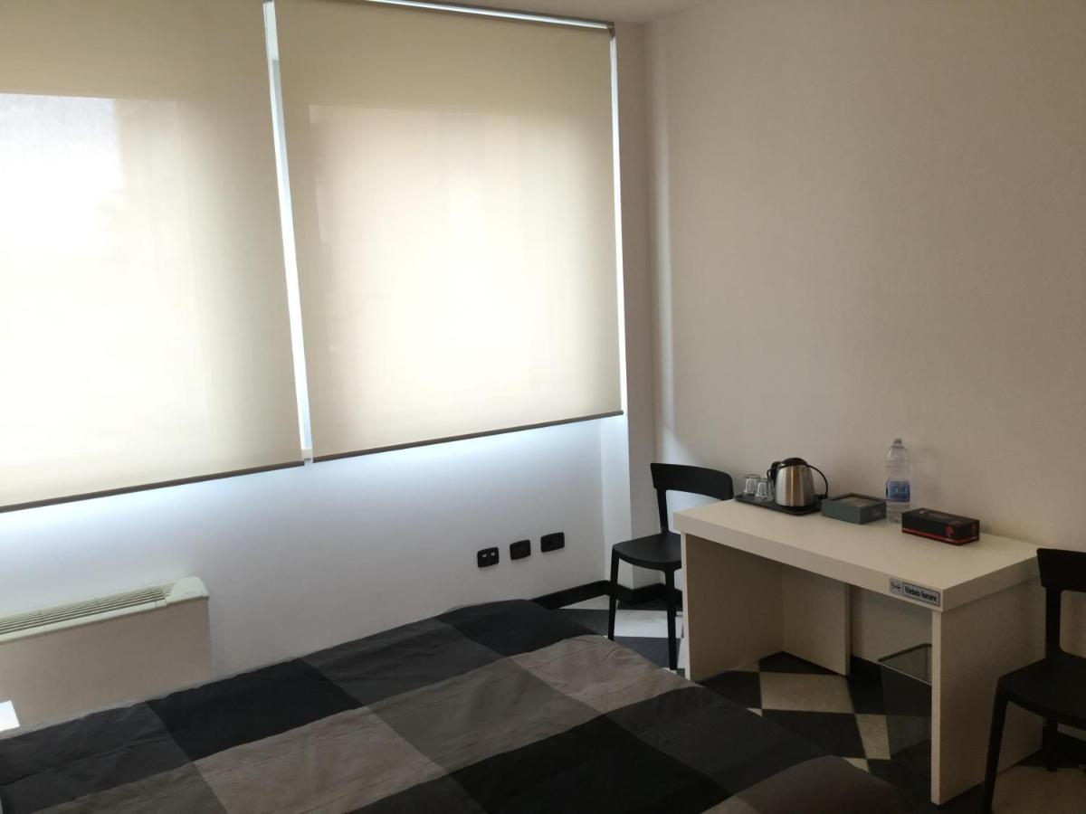 Sub14 Suite Con 2 Camere Da Letto Grandi Reggio Emilia Exterior foto